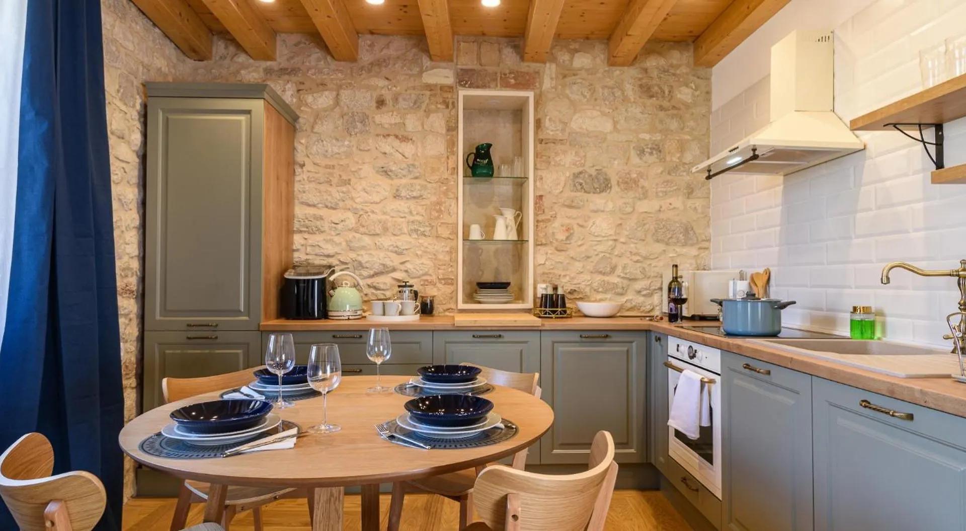 Oleander Trogir Suites Apartman